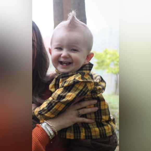 Button up yellow, black and red checkers cutest platinum up shirt 18 month - Picture 1 of 4